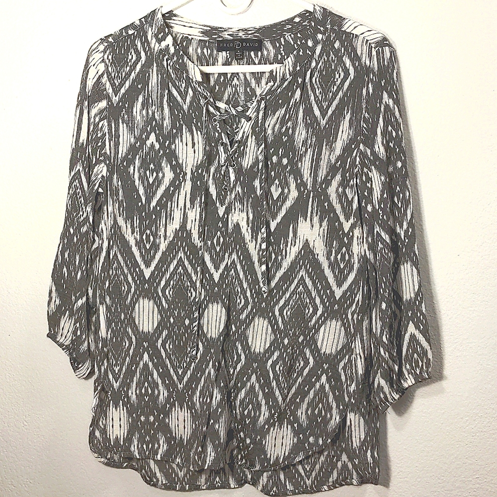Patterned blouse